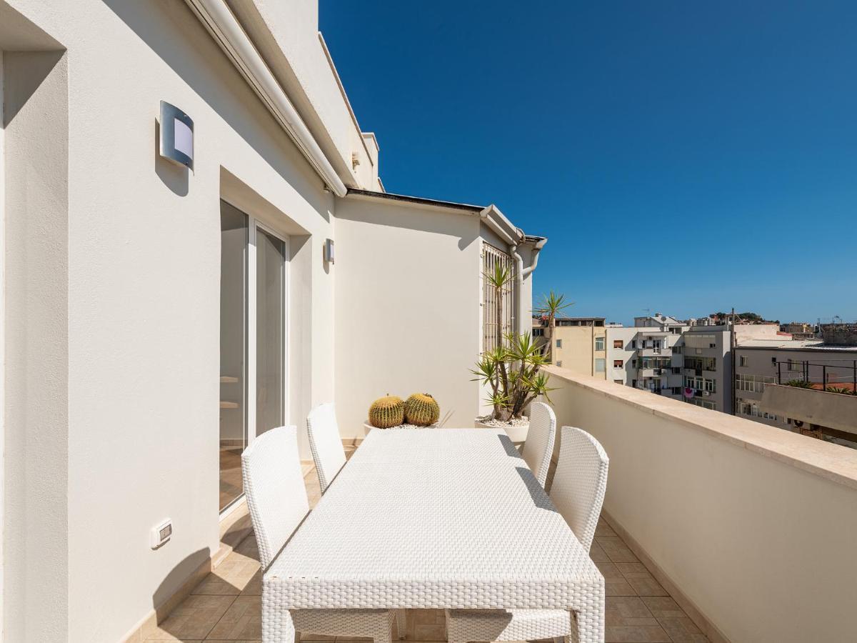 Penthouse Center Cagliari Exterior foto